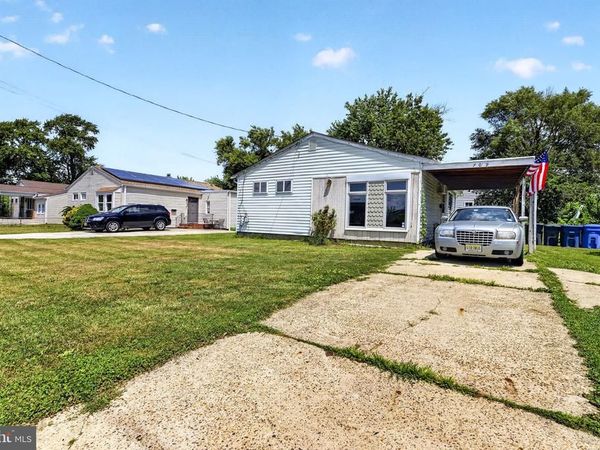 709 SMITH LANE, MOUNT HOLLY, NJ 08060