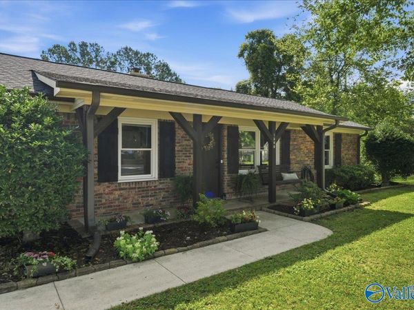 1500 Old Albany Circle SE, Huntsville, AL 35803