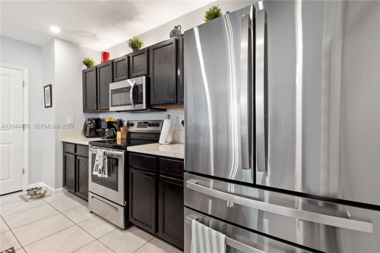 24870 SW 122nd Pl, Homestead, FL 33032 Photo