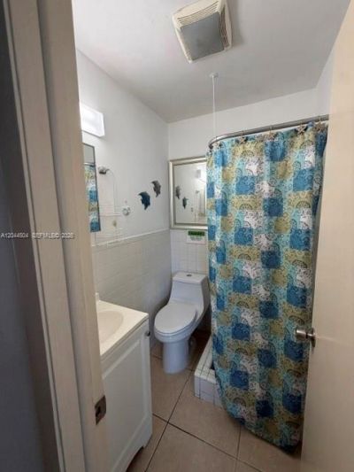 4230 SW 11th St , Unit B, Miami, FL 33134 Photo