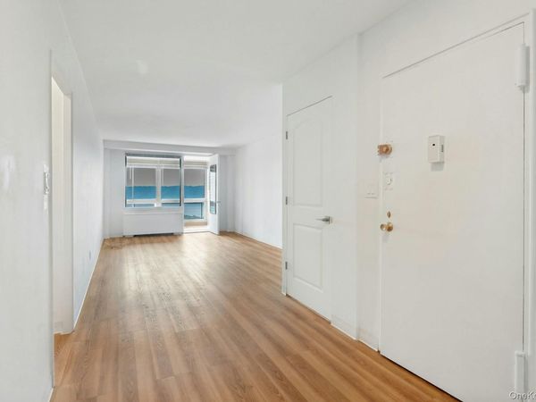 4705 Henry Hudson Parkway , Unit 15C, Bronx, NY 10471