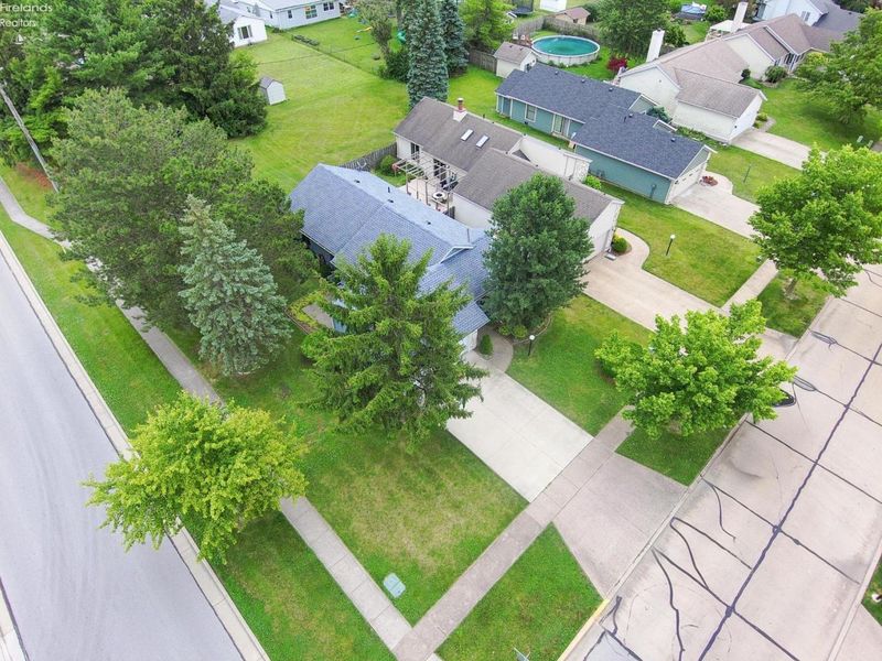 602 Dorn Drive, Sandusky, OH 44870 Photo 11