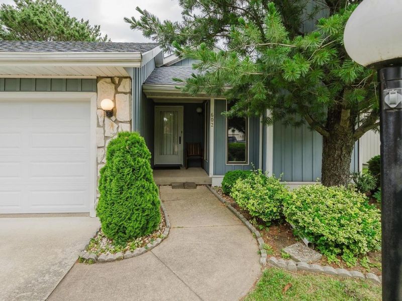 602 Dorn Drive, Sandusky, OH 44870 Photo 2