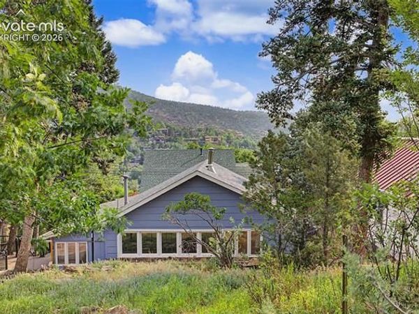 917 Midland Avenue, Manitou Springs, CO 80829