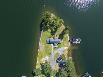 675 E Point Drive, Gilbert, SC 29054