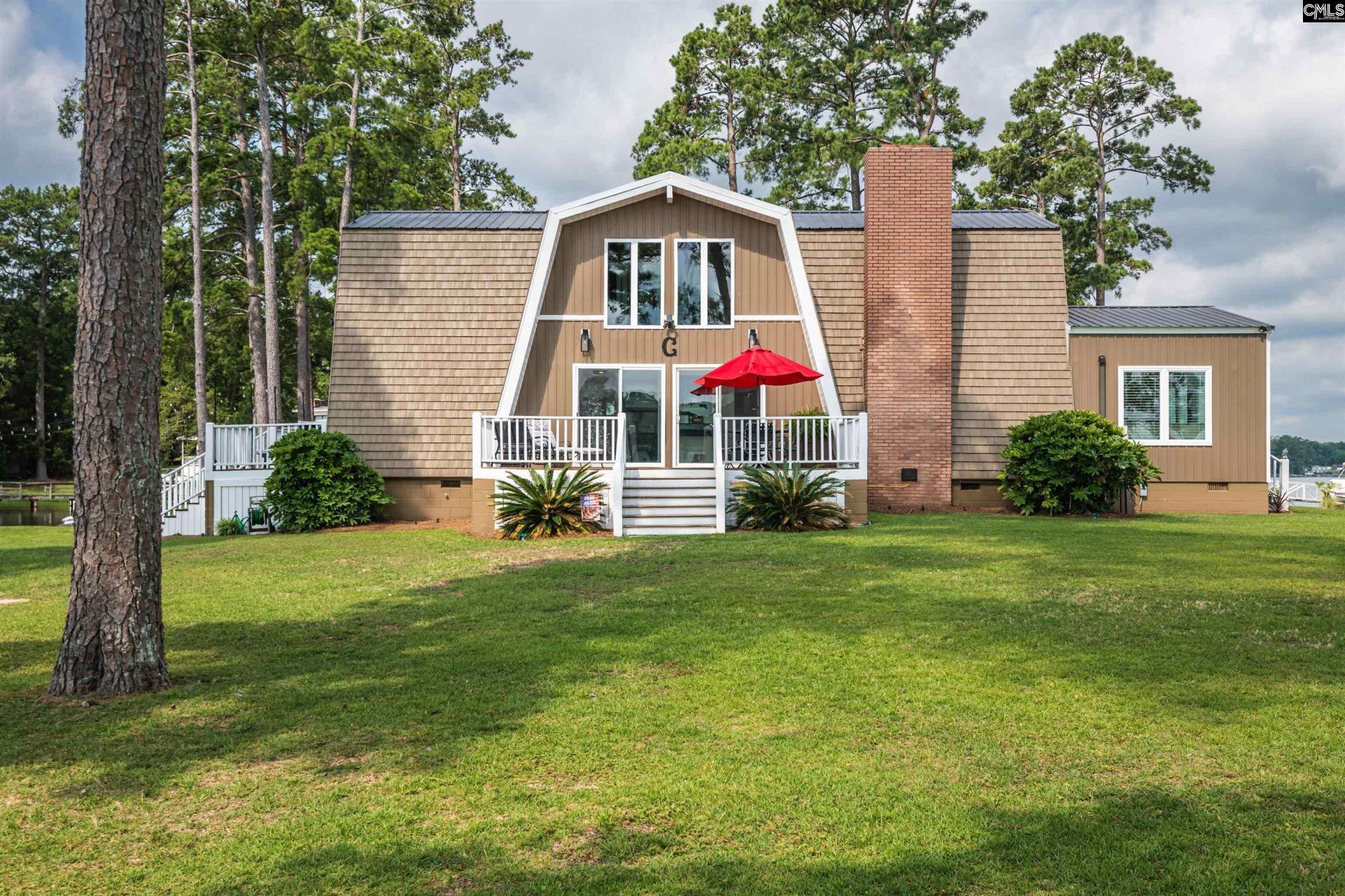 675 E Point Drive Photo 13
