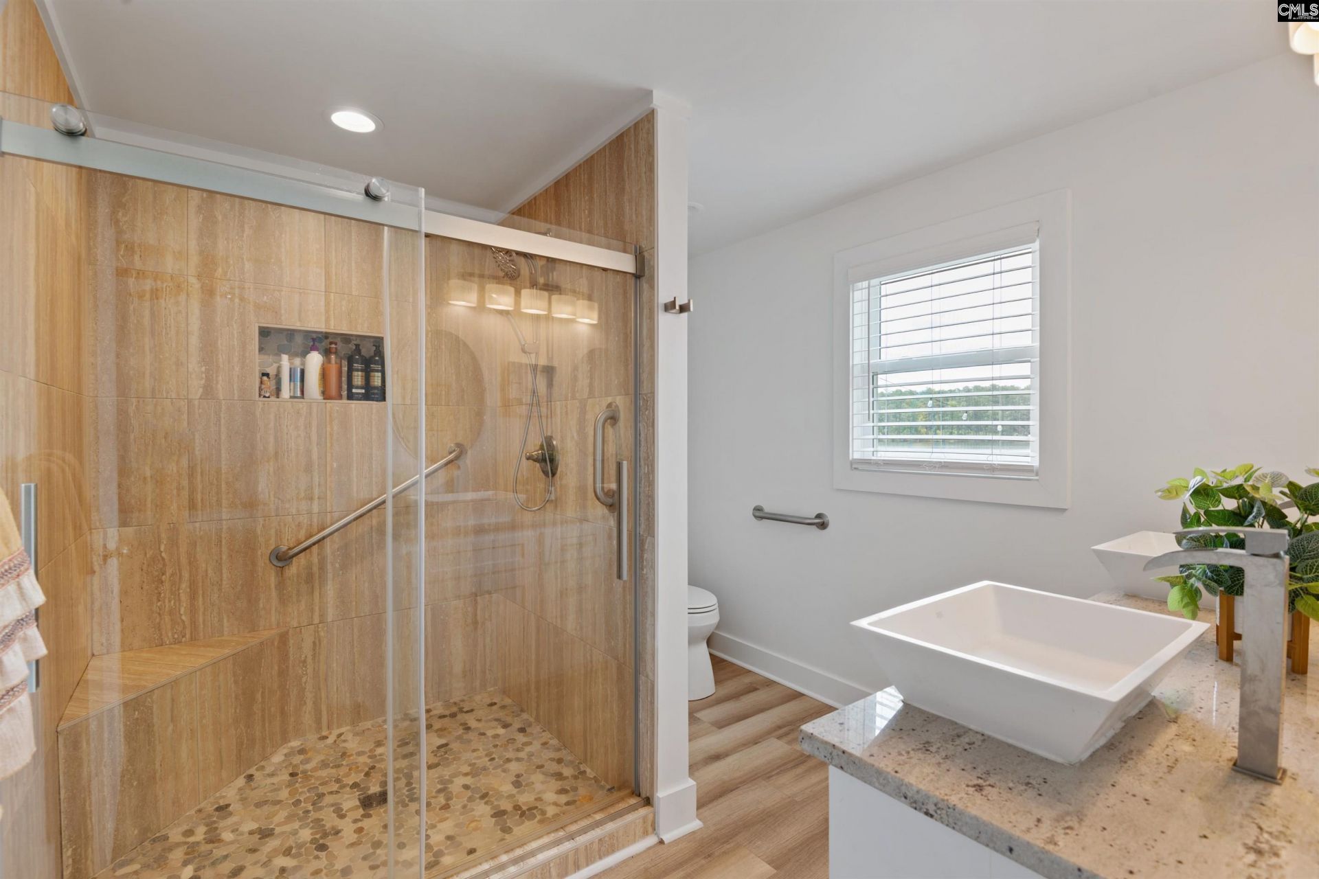 675 E Point Drive Photo 62