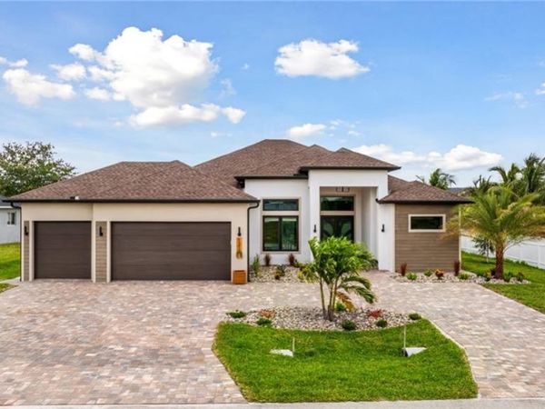 1210 SW Santa Barbara PL , CAPE CORAL, FL 33991