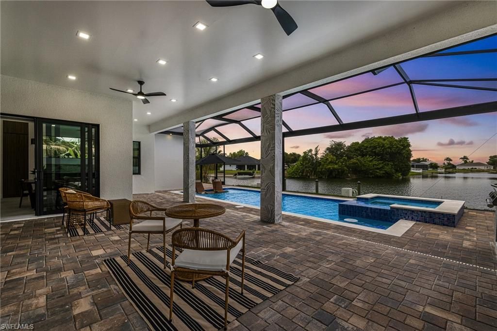 1210 SW Santa Barbara Pl, Cape Coral, FL 33991 Photo