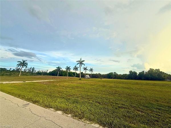7655 Barrancas AVE , BOKEELIA, FL 33922