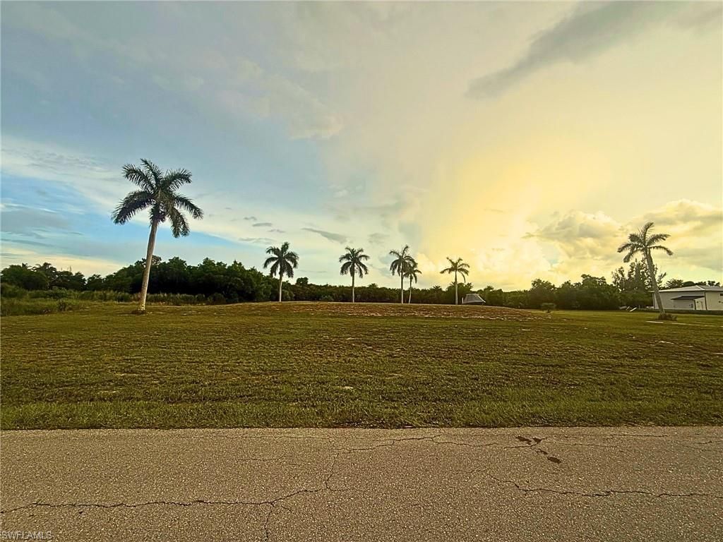 7655 Barrancas Ave , Bokeelia, FL 33922 Photo