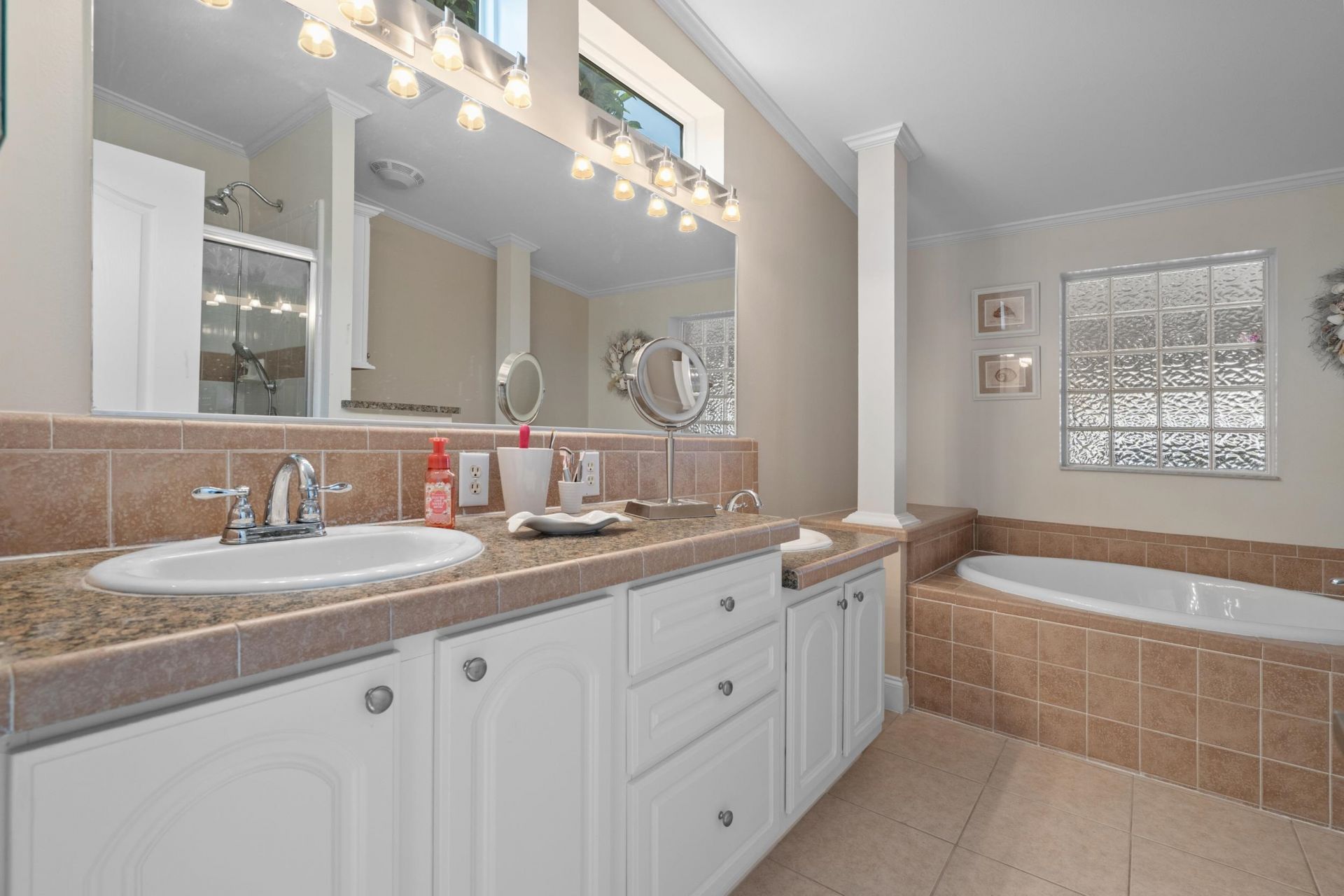 177 Wellspring Dr. Photo 22