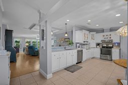 177 Wellspring Dr. photo 4