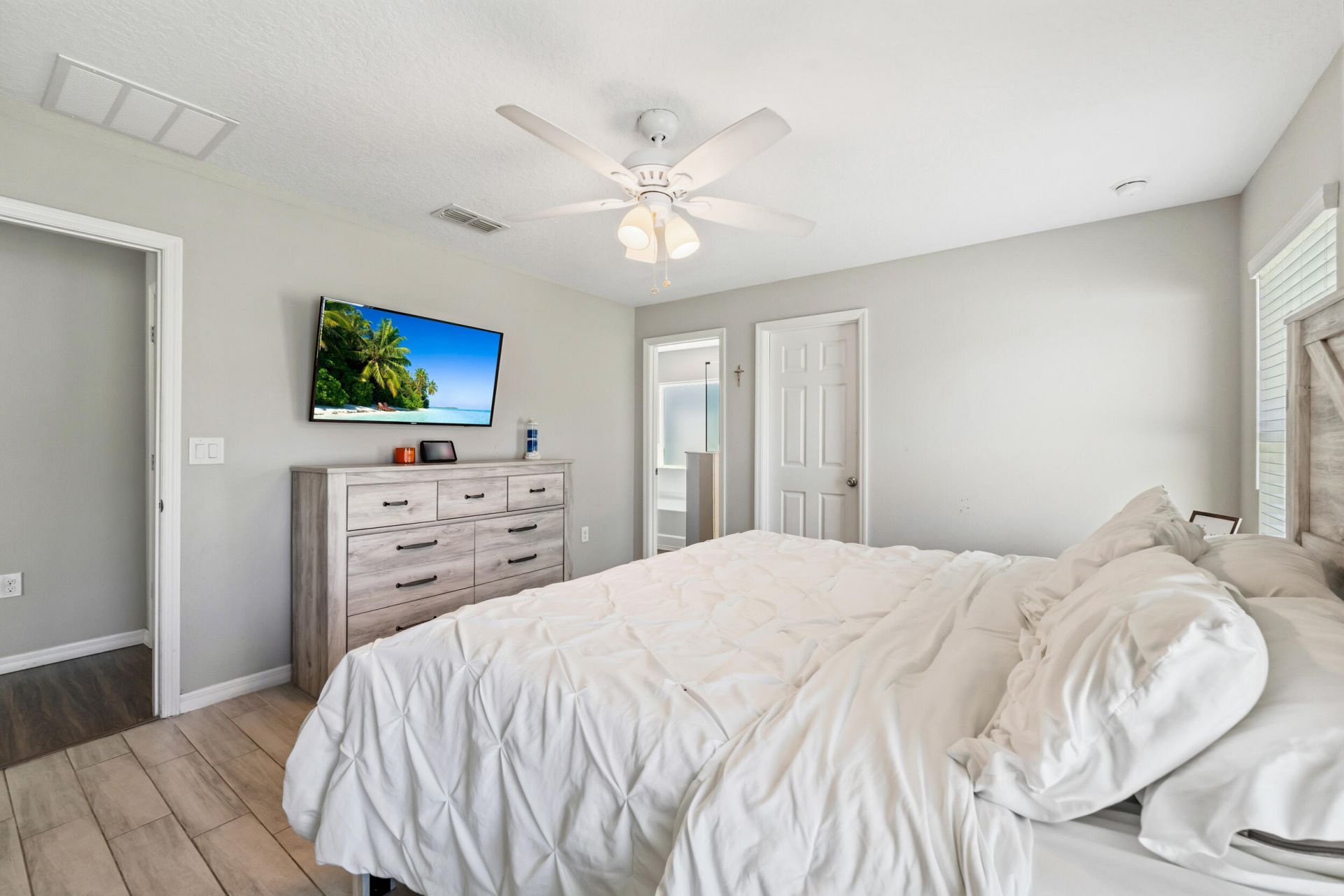 5435 NW Pine Trail Circle, Port Saint Lucie, FL 34983 Photo