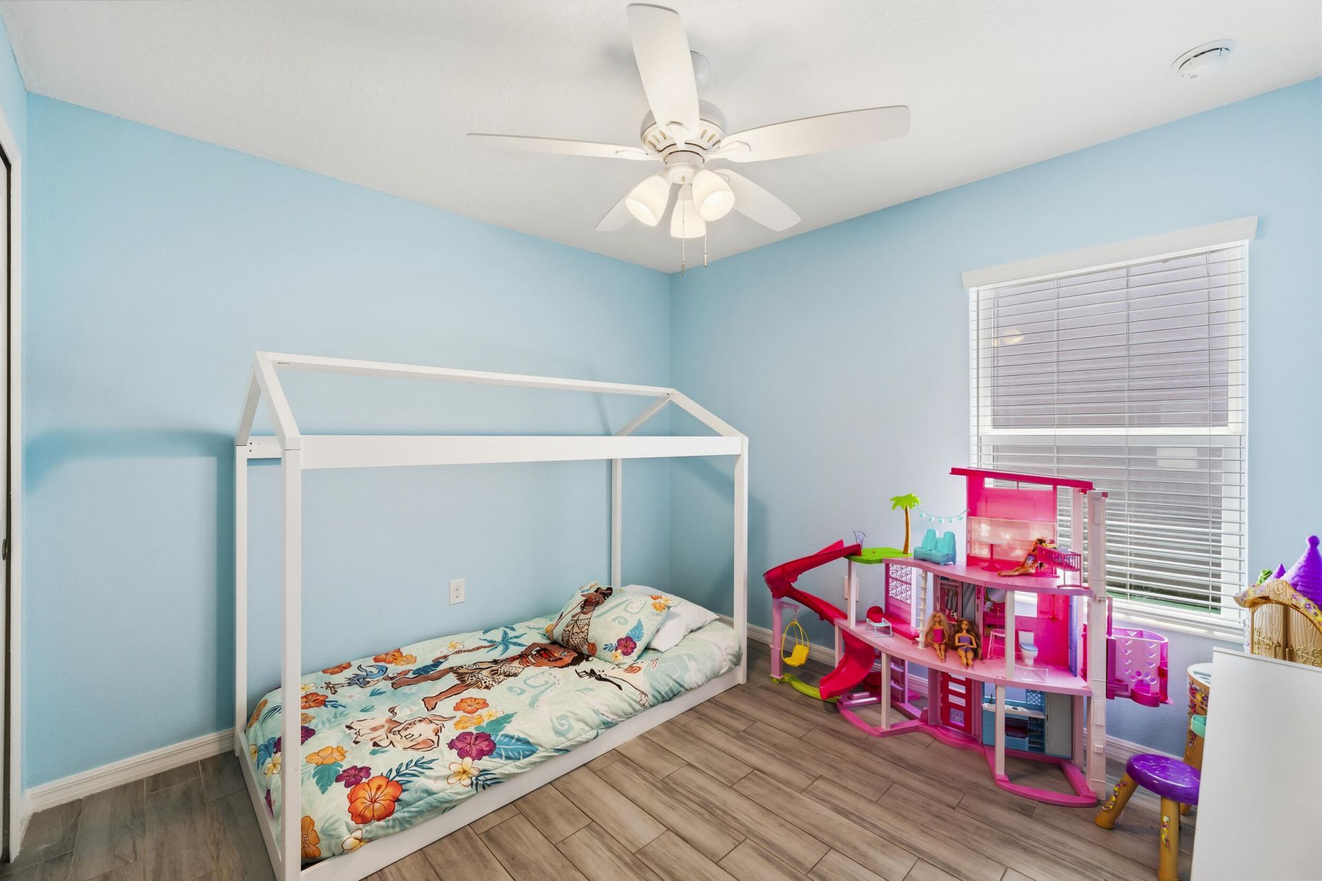 5435 NW Pine Trail Circle, Port Saint Lucie, FL 34983 Photo