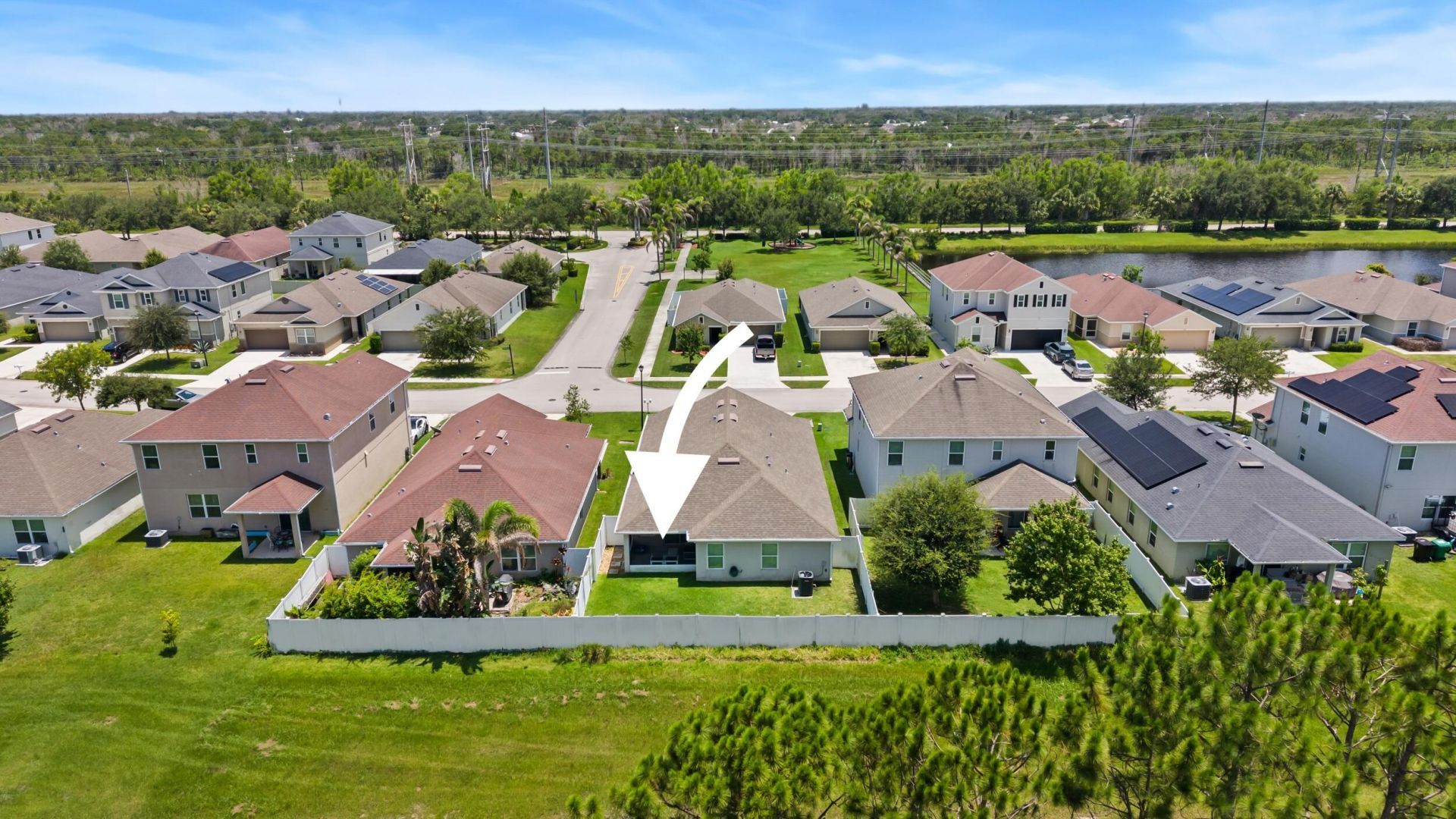 5435 NW Pine Trail Circle, Port Saint Lucie, FL 34983 Photo