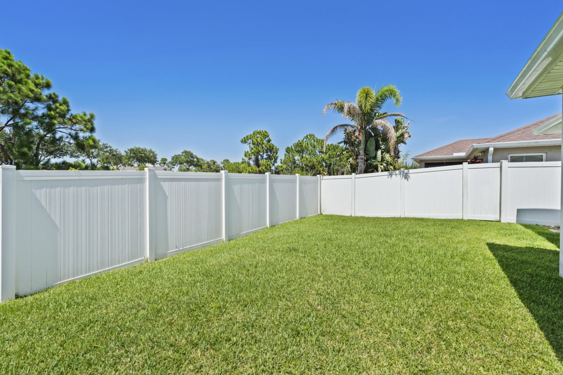 5435 NW Pine Trail Circle, Port Saint Lucie, FL 34983 Photo
