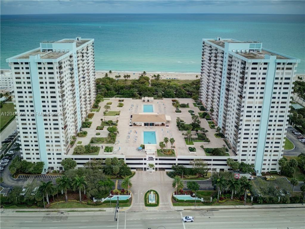 Please Call For Address, Unit 807S, Hollywood, FL 33019 Photo