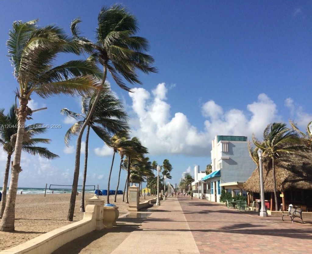 Please Call For Address, Unit 807S, Hollywood, FL 33019 Photo
