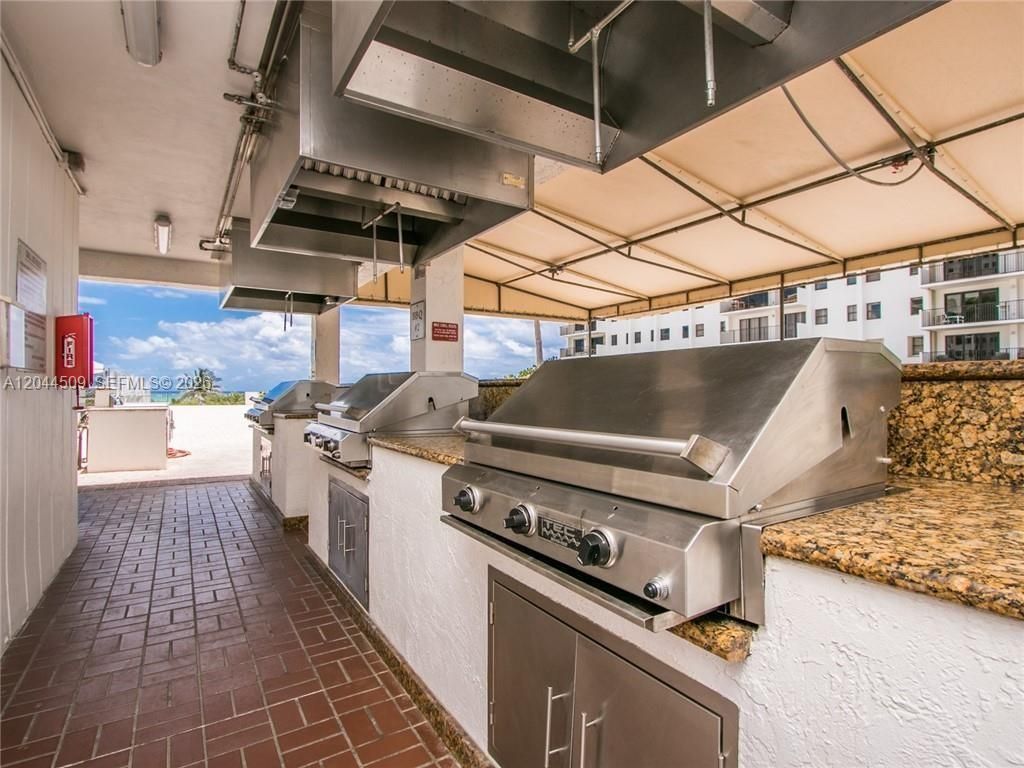 Please Call For Address, Unit 807S, Hollywood, FL 33019 Photo