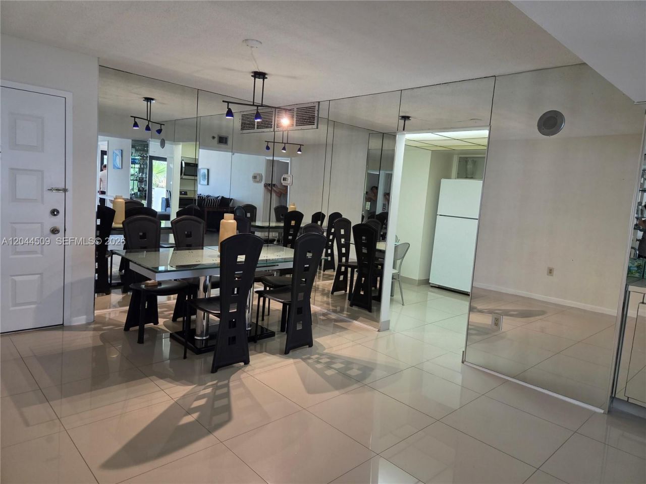 Please Call For Address, Unit 807S, Hollywood, FL 33019 Photo