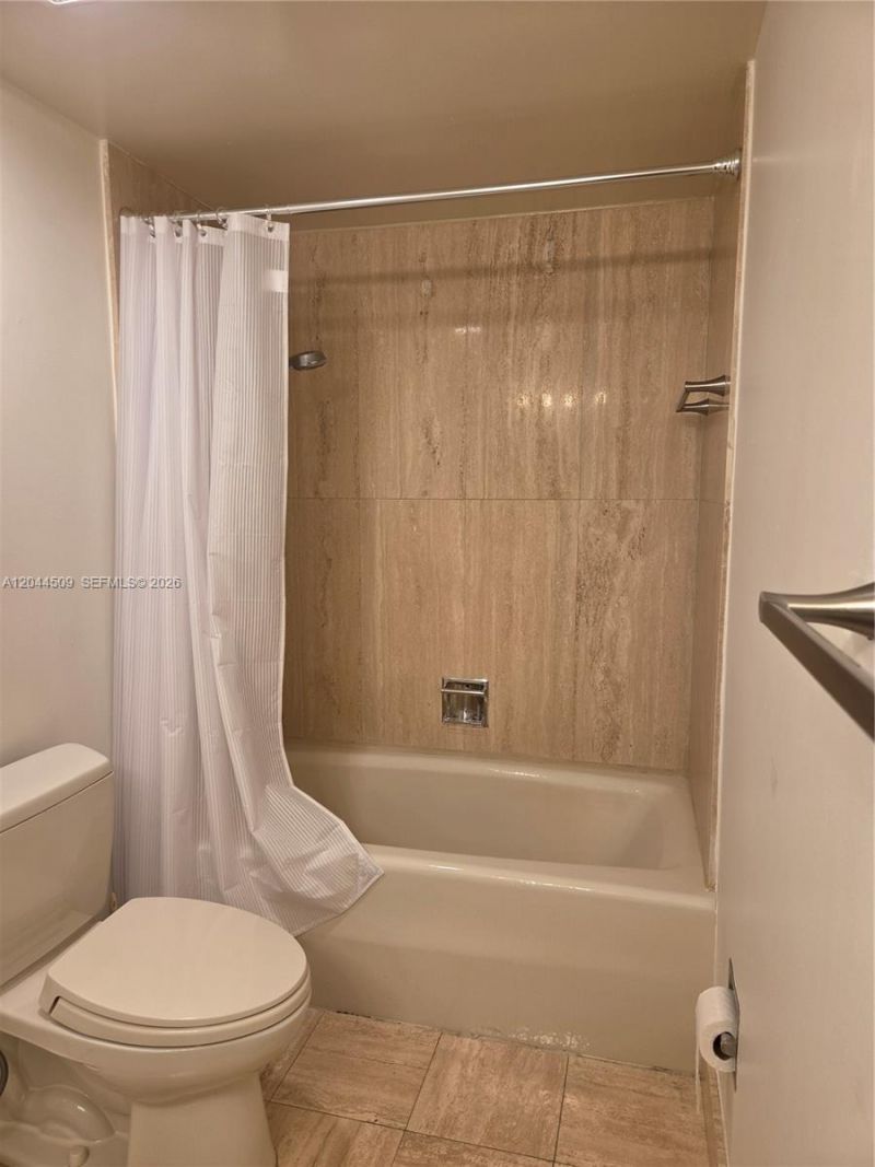 Please Call For Address, Unit 807S, Hollywood, FL 33019 Photo