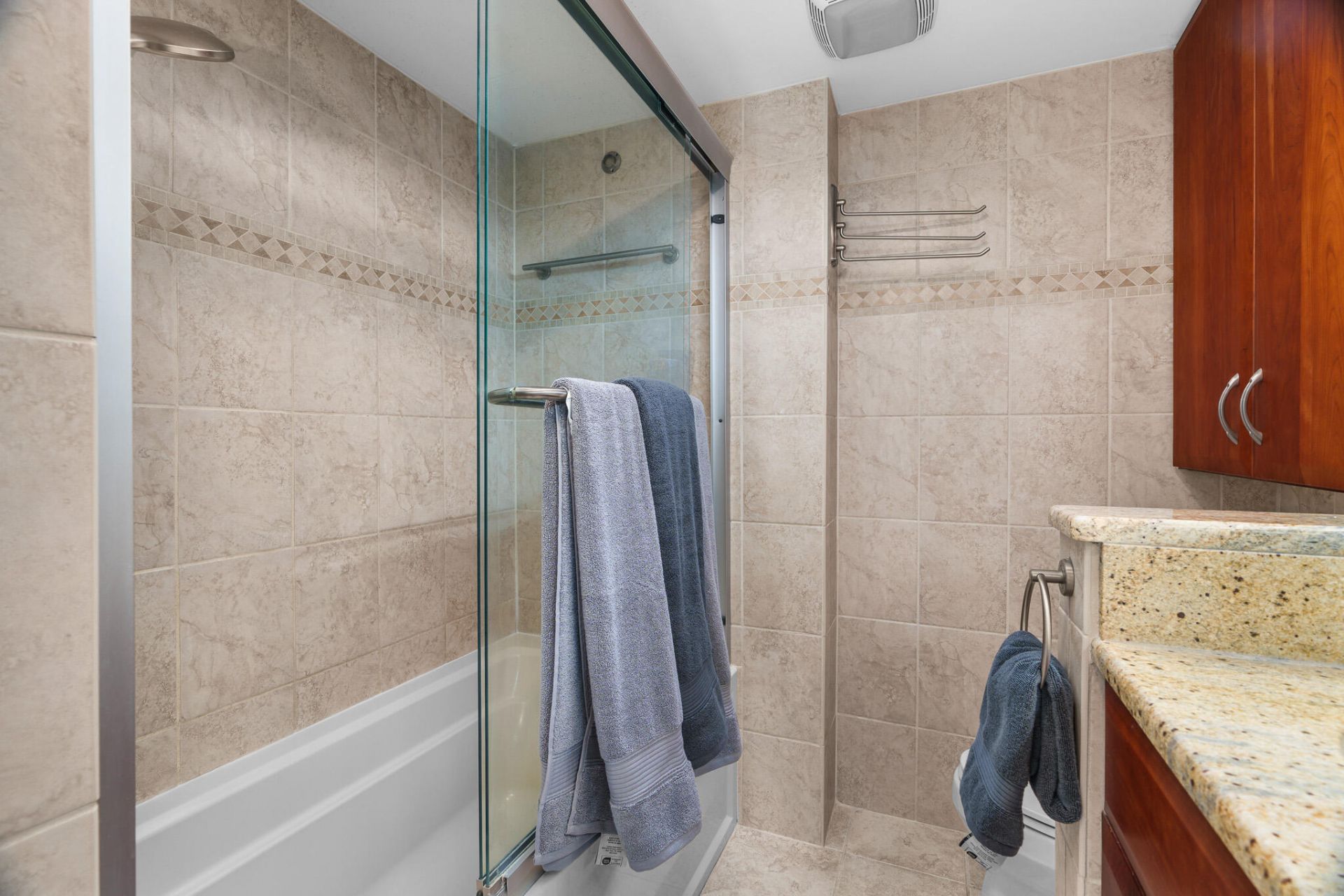 950 Ponce De Leon Road, Unit 4030, Boca Raton, FL 33432 Photo