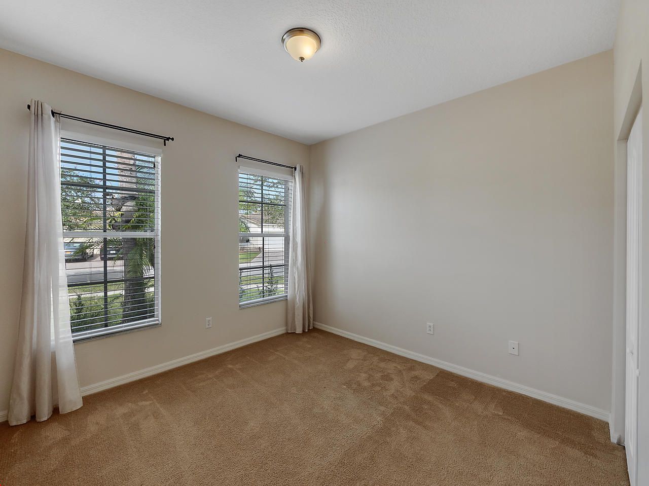 9563 SW Flowermound Circle, Port Saint Lucie, FL 34987 Photo