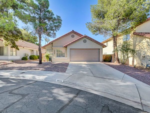 9644 Swan Bay Drive, Las Vegas, NV 89117