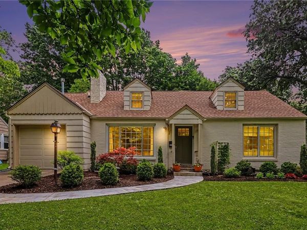 6923 Dearborn Street, Overland Park, KS 66204