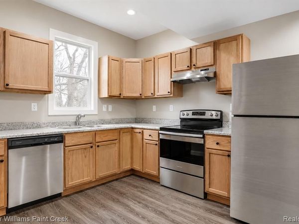 70190 N Main Street, Richmond, MI 48062