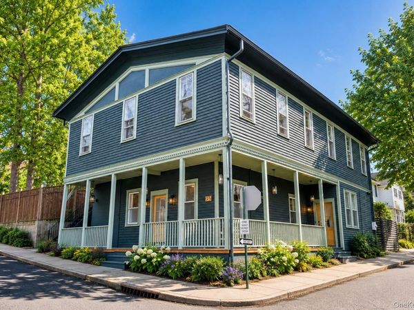 93 Central Avenue , Sea Cliff, NY 11579