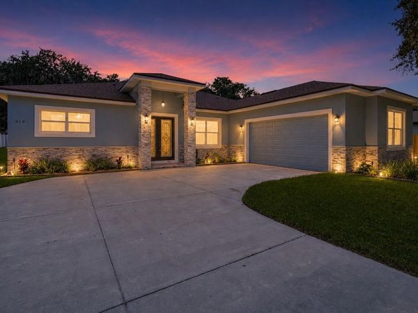 319 WATER SHORE DRIVE , LEESBURG, FL 34748