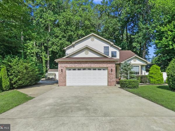 20 FRIGATE RUN, OCEAN PINES, MD 21811