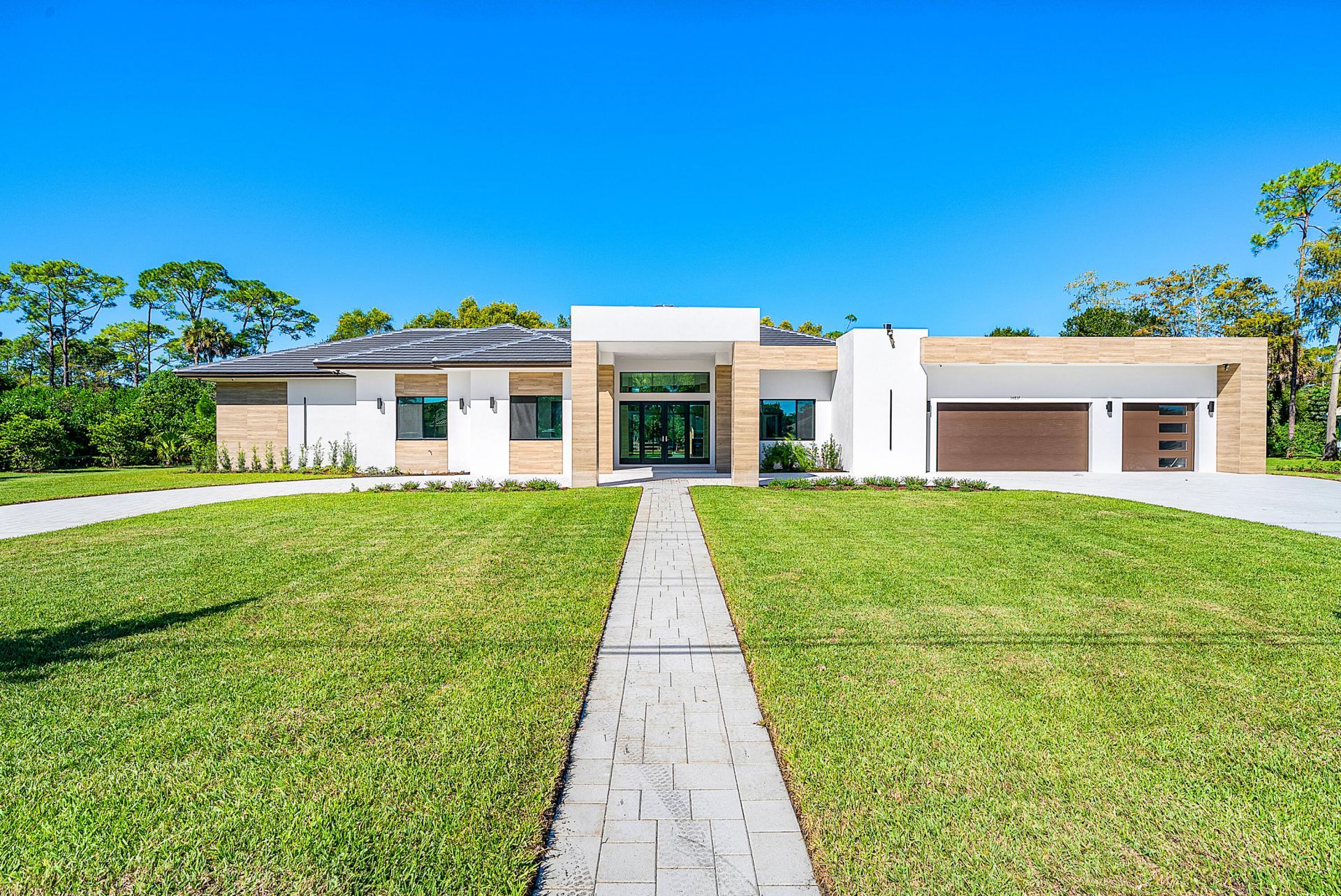 14817 Paddock Drive, Wellington, FL 33414 Photo