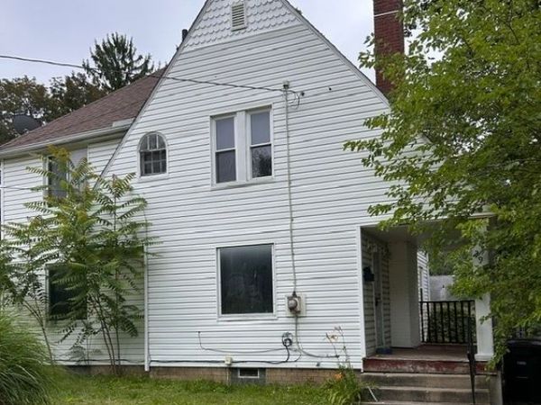 296 Grace Avenue , Akron, OH 44320