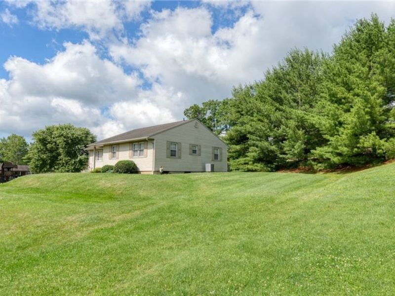 6282 Belvedere, Cambridge, OH 43725 Photo 3