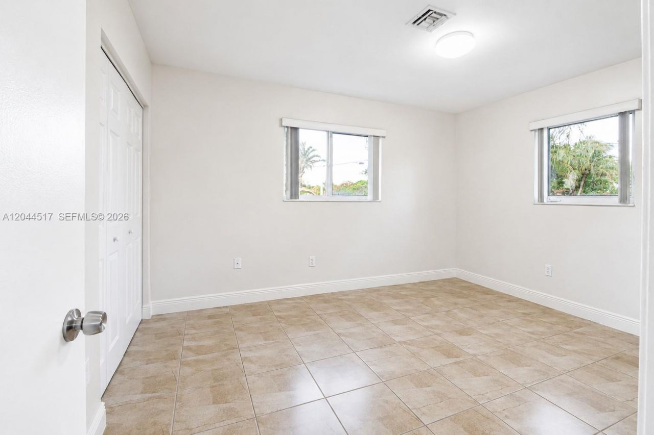 15445 SW 99th Ave , Unit 15445, Miami, FL 33157 Photo