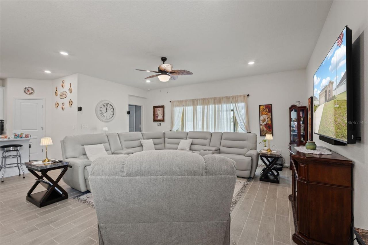 560 NW 4th Avenue , Williston, FL 32696 Photo