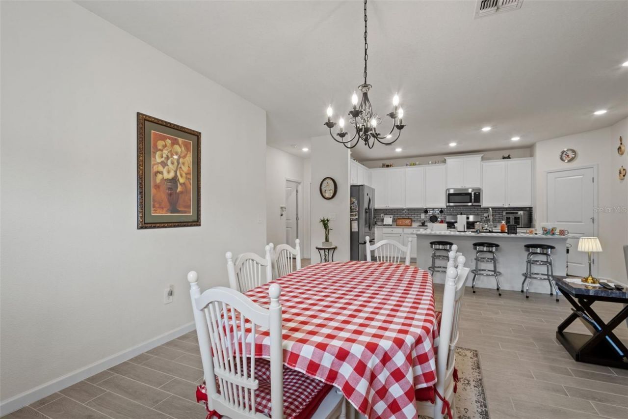 560 NW 4th Avenue , Williston, FL 32696 Photo