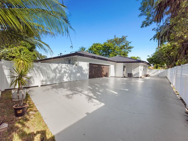 8501 NW 35th Street NW, Unit N, Coral Springs, FL 33065