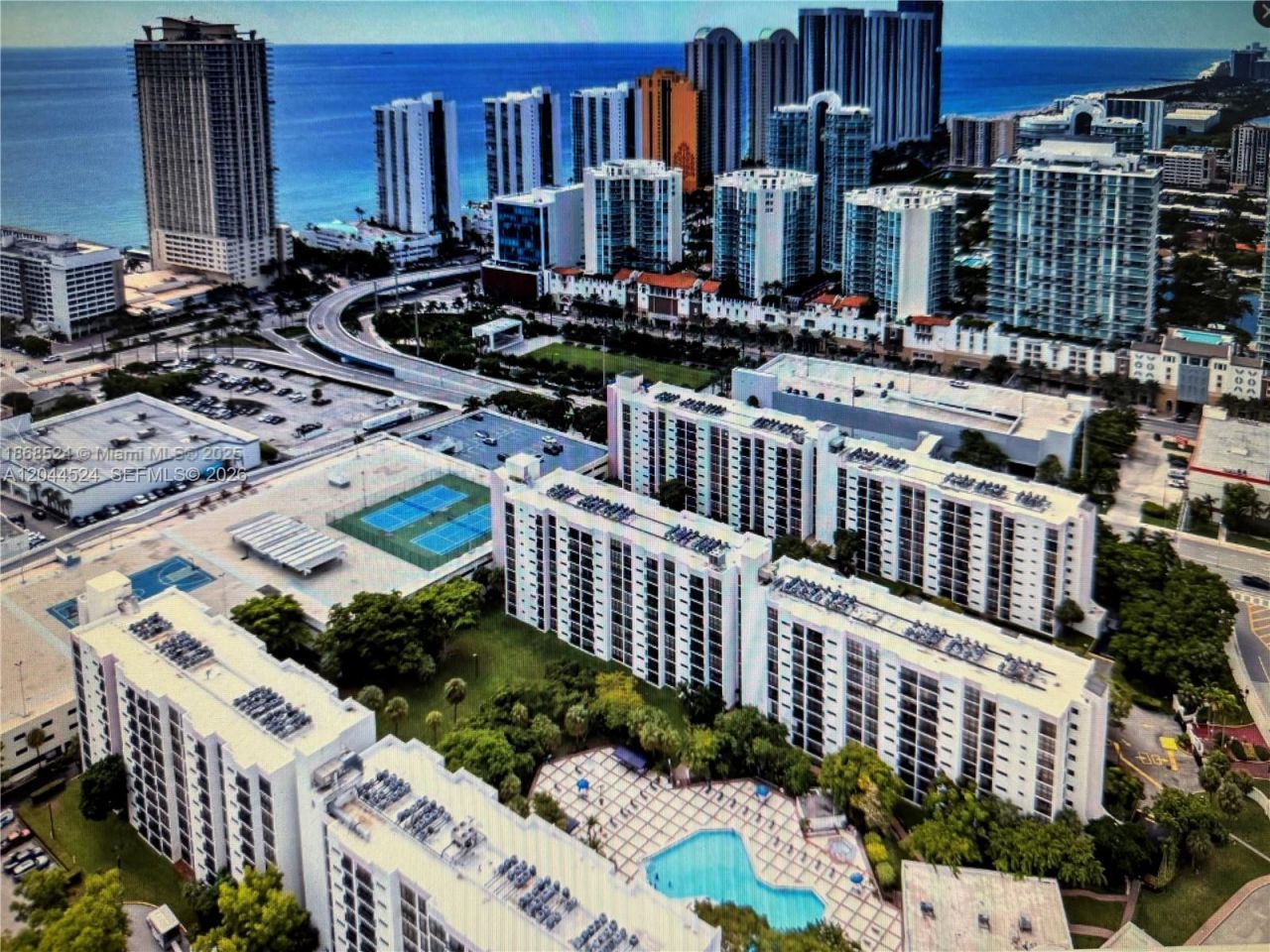 16919 N Bay Rd, Unit 507, Sunny Isles Beach, FL 33160 Main Photo