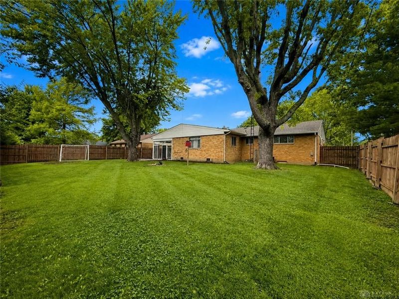 1008 Larriwood Avenue, Kettering, OH 45429 Photo 3