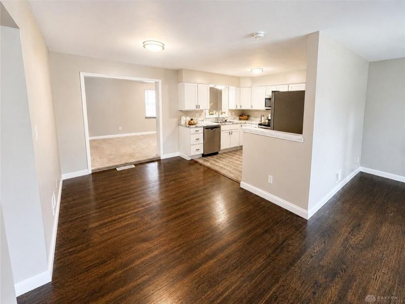 1008 Larriwood Avenue, Kettering, OH 45429 Photo 7