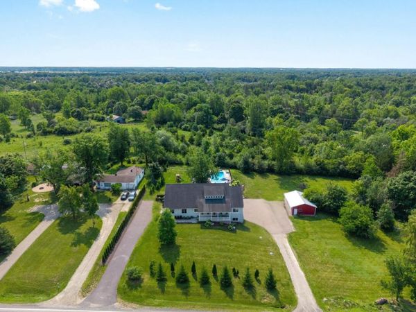 3909 Ann Arbor Saline Road, Ann Arbor, MI 48103