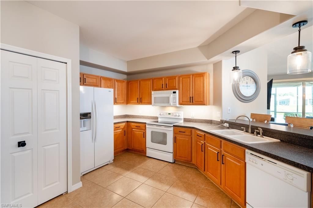 10125 Colonial Country Club Blvd , Unit 1701, Fort Myers, FL 33913 Photo