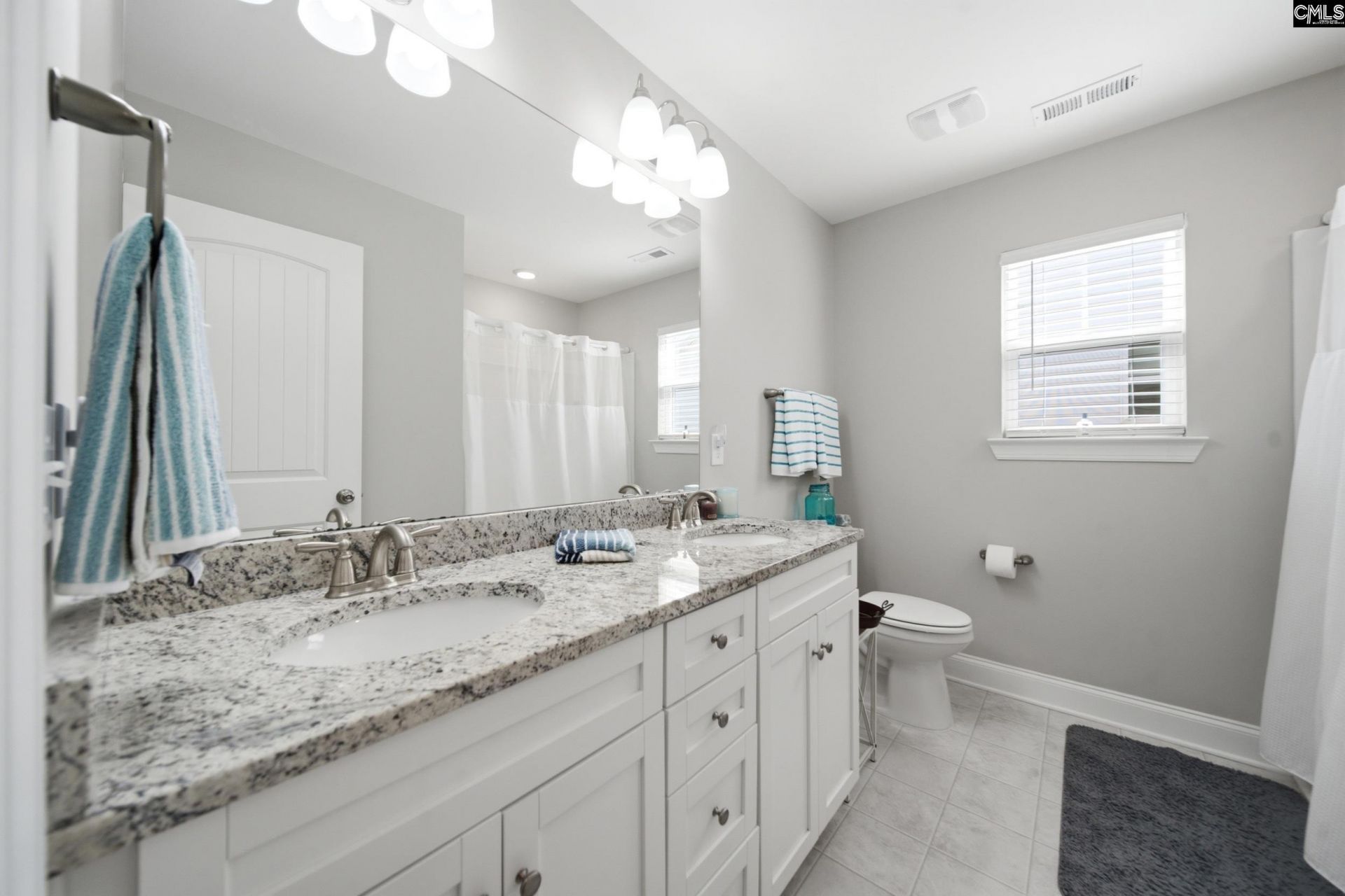 219 Hadleigh Drive  Photo 29