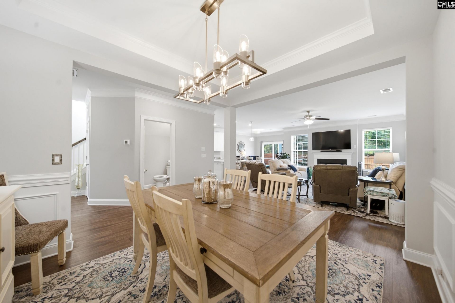 219 Hadleigh Drive  Photo 8