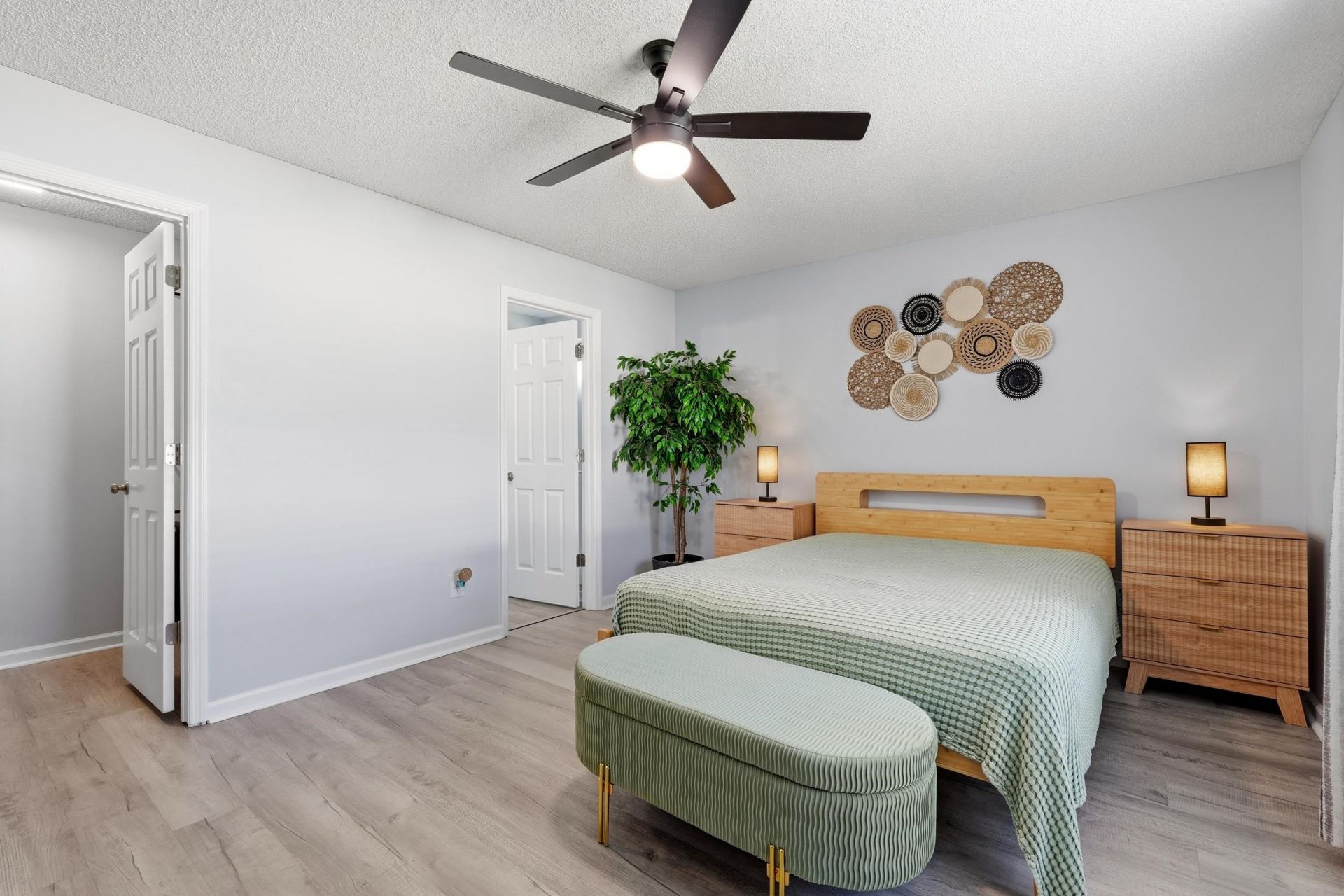703 Birch Ln. Photo 13