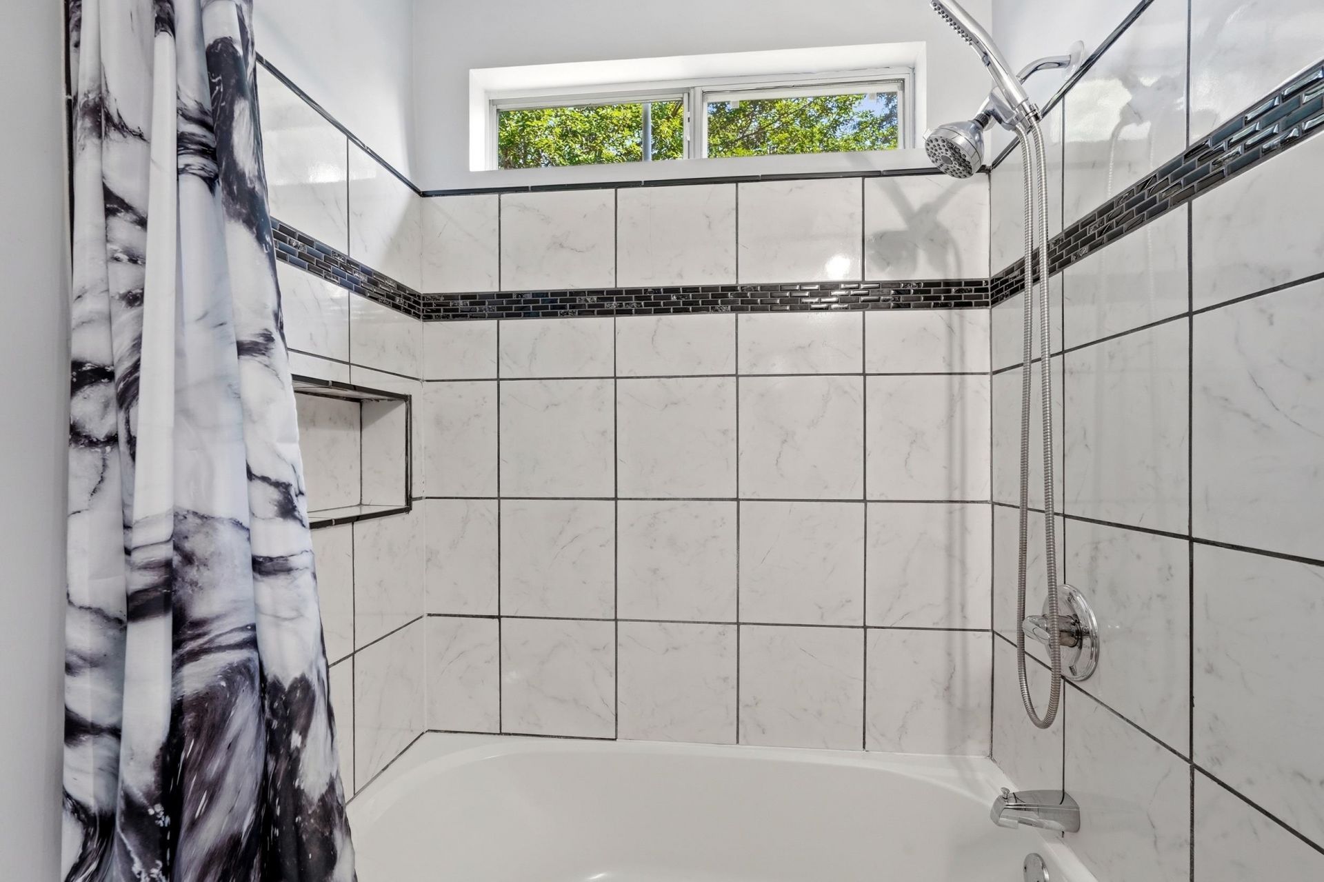 703 Birch Ln. Photo 21